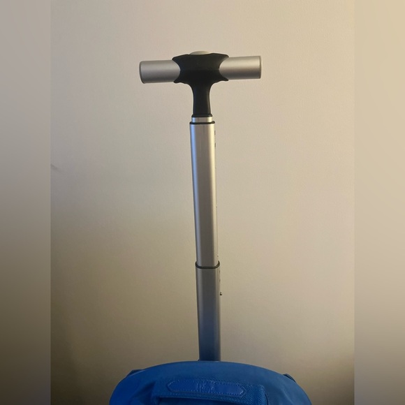 Kipling Backpack/travel bag/luggage - Picture 5 of 15